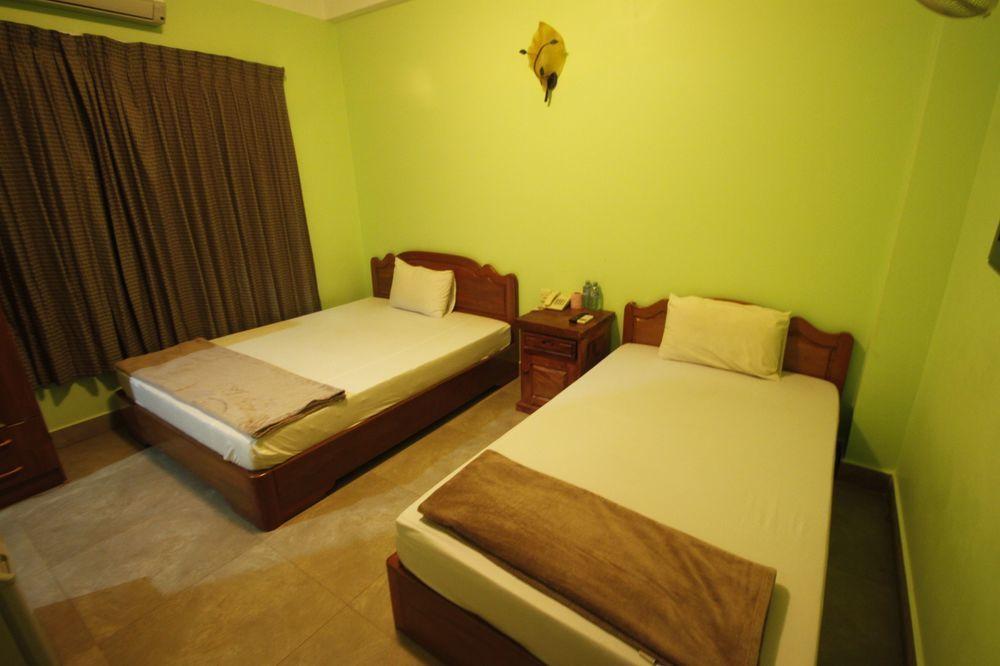 Sunday Guesthouse Sihanoukville Exterior photo